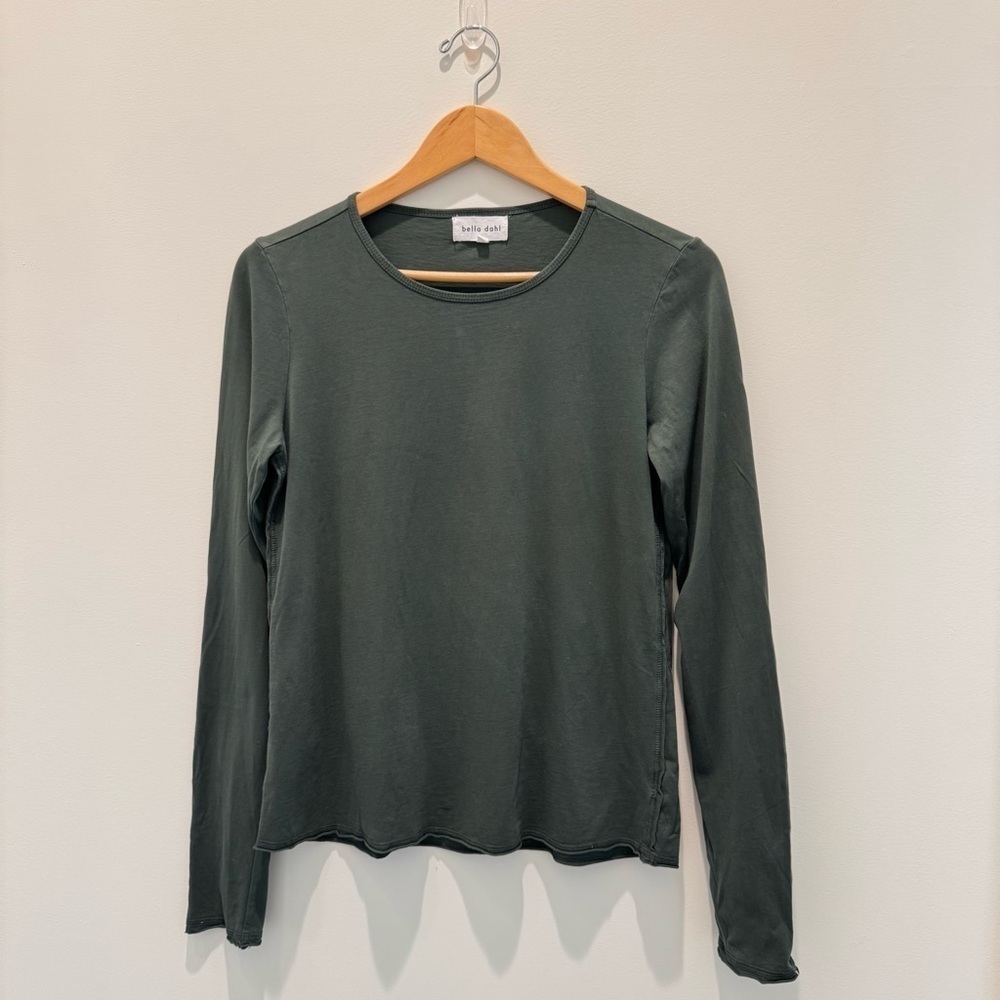 Bella Dahl Supima Cotton Long Sleeve top sage green
Size S